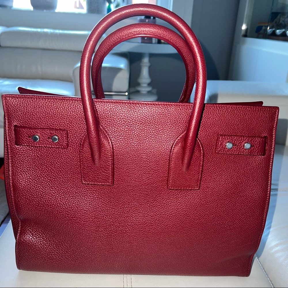 💯 Authentic SAINT LAURENT SAC DE JOUR YSL Souple burgundy leather satchel - Picture 2 of 8